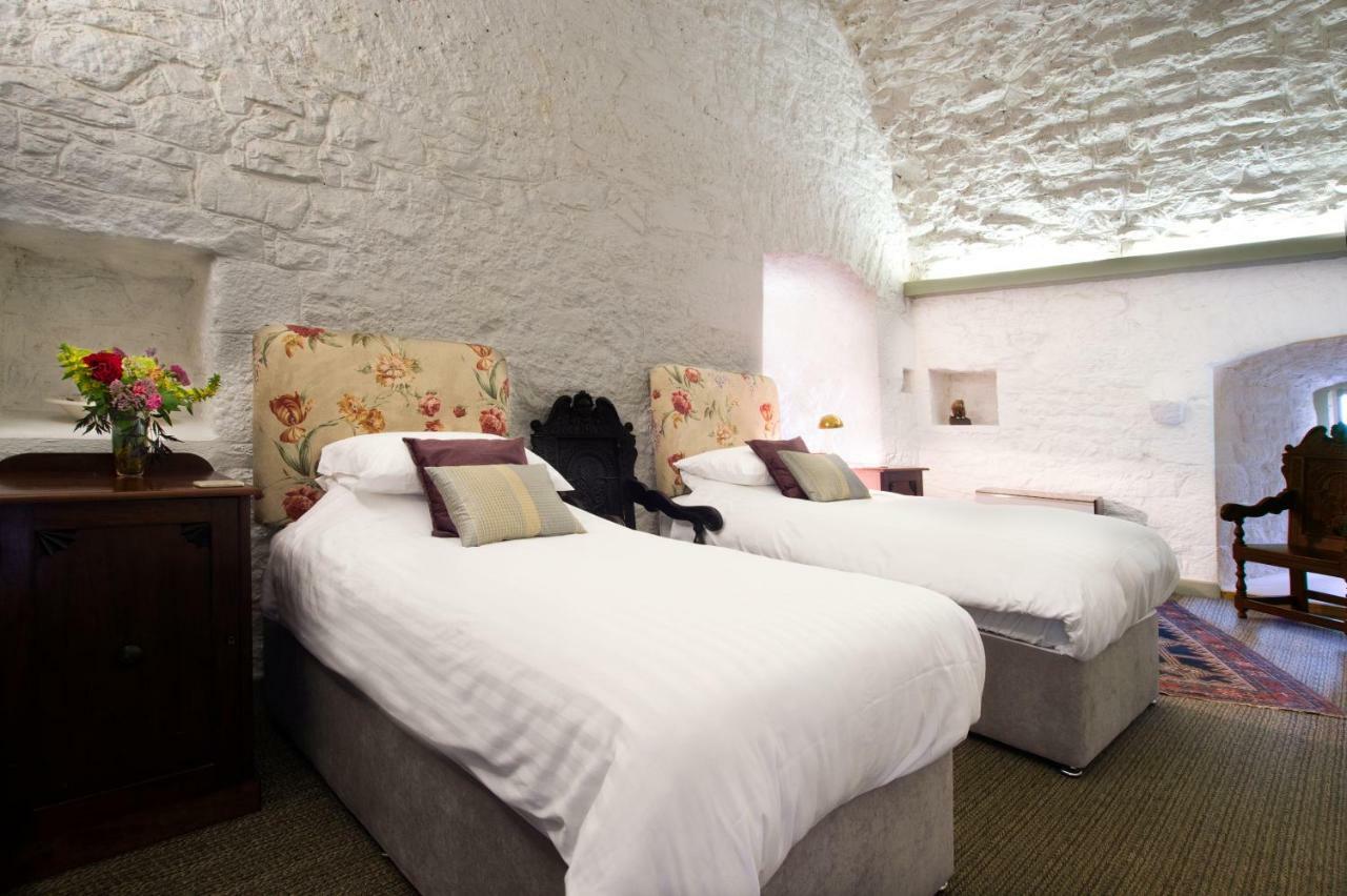 Ross Castle B&B Oldcastle Buitenkant foto